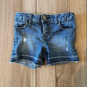 GapKids 1969 Girls Denim Shorts Size 6 Blue Distressed Frayed Hem Cut-Off